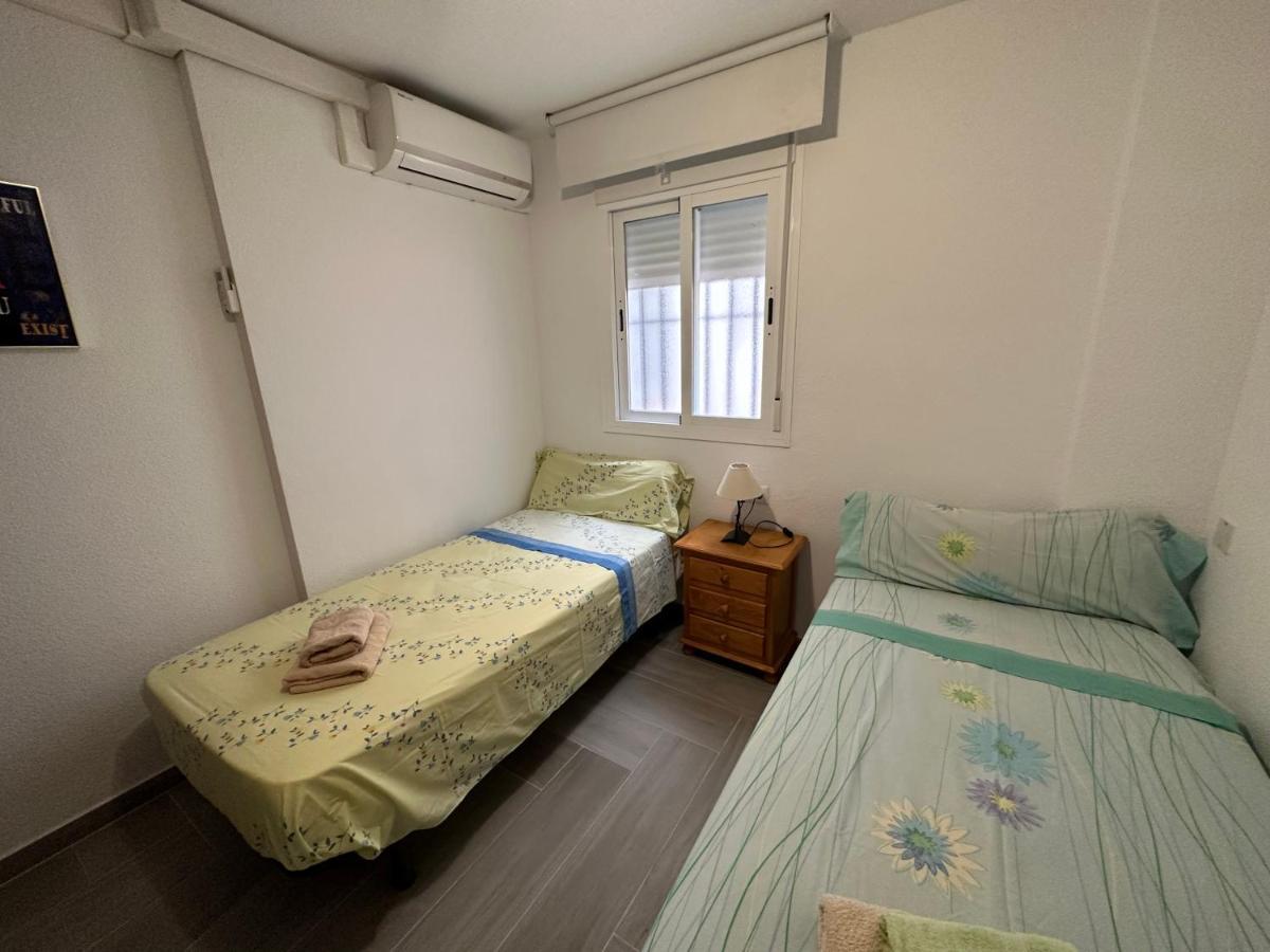 Gran Apartamento Centrico Y Muy Cerca De La Playa Fuengirola Eksteriør billede